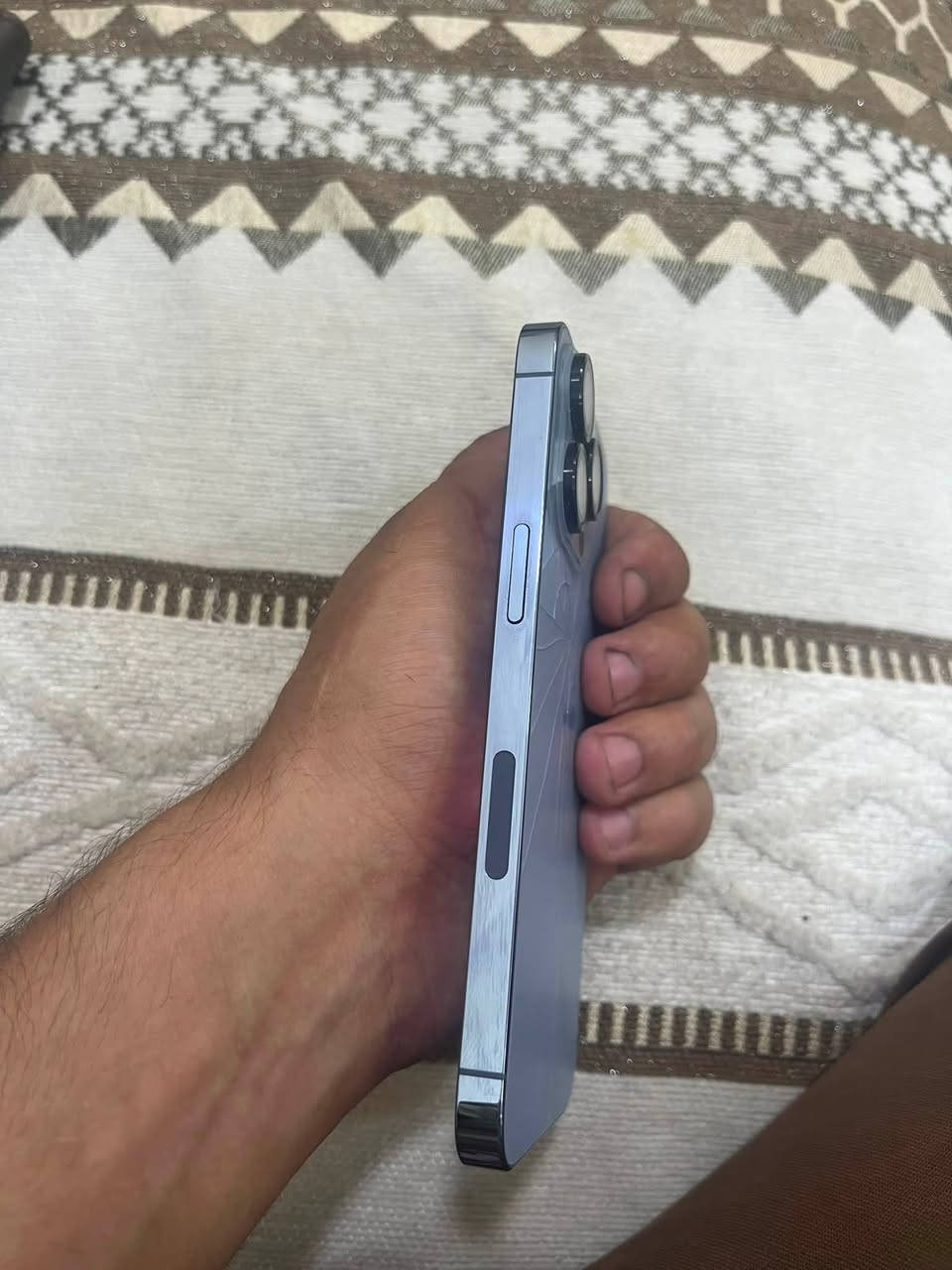 السلام عليكم بيع فقط
ايفون ١٣  برو فقط فقط 
مبدل شاشه وبطاريه نوعيه زينه
ذاكره 256 
بصمه وجه تشتغل وكلشي شغال
السعر. ٣٢٥ الف 
للاتصال ***********
بغداد الكرخ
