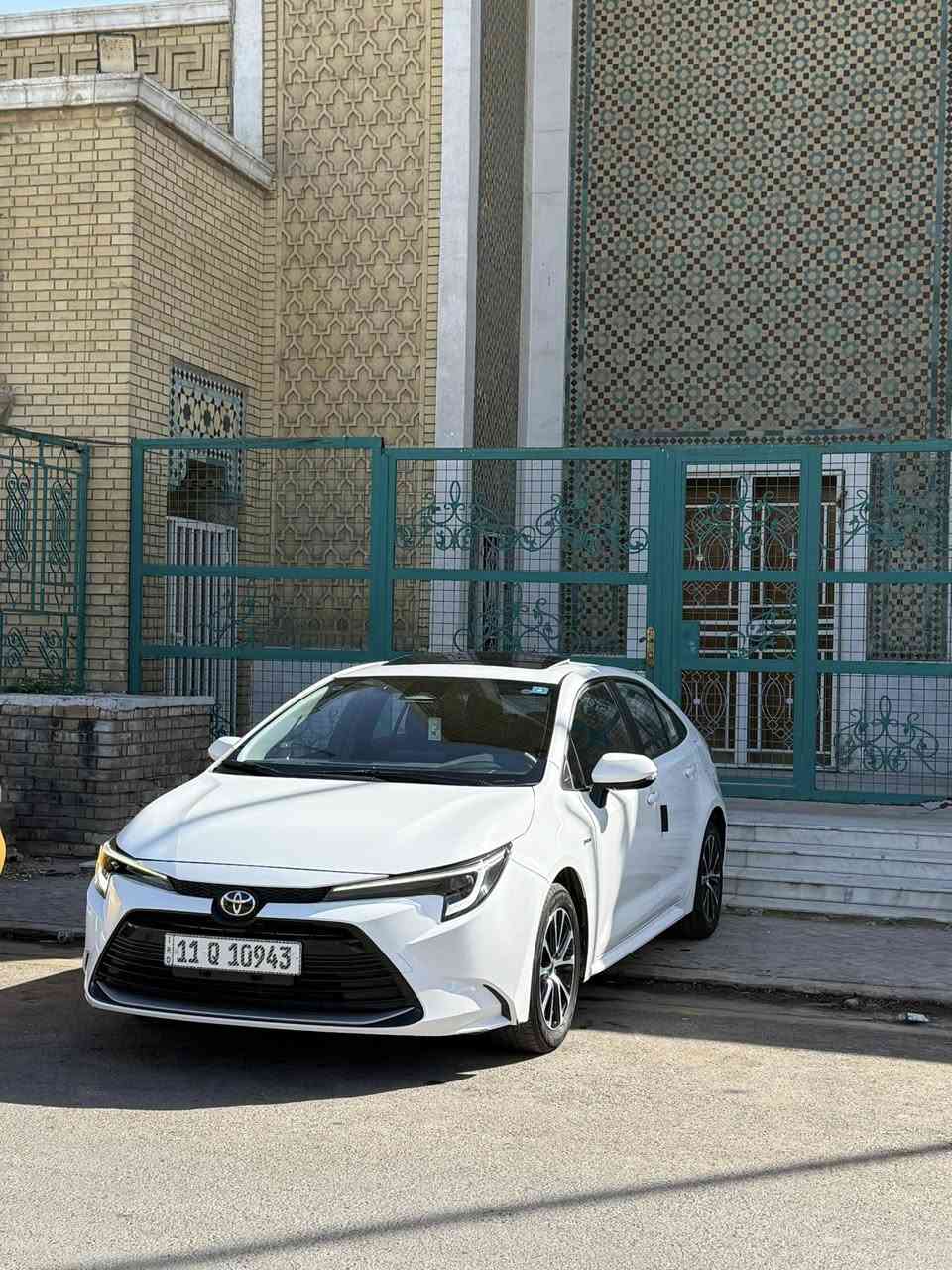 السلام عليكم للبيع او المراوس 
كورلا هايبرد 2025 شكل الامريكي ماشيه 18 الف رقم بغداد ب اسمي 
السياره مكفوله من الصبغ بيها فقط تبديل باب عكس السايق نفس اللون انطخت عندي باب البيت وبيها بارد بالصفحه نفسها اليمين وباب السايق تقره دبل كود بس السياره مابيها صبغ ع ايدنه زيرو اخذناها  السياره بعدها جديده وجاهزه مابيها كل نقص مواصفات ميحتاج اذكرهن لان معروفه فول مواصفات رايدها 138وبيها مجال بسيط جدا للشراي مكاني الاعظميه هذا رقمي 
***********
