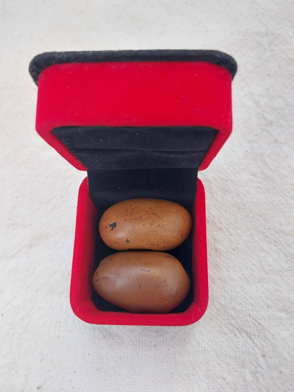 احجار نوادر سلطاني و سليماني كل قطعه وسعرها


**إذا كنت صاحب هذا الإعلان وتريد حذفه لأي سبب، رجاءا أرسل رسالة إلى الدعم الفني**