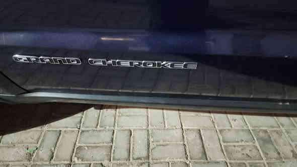 جيب شيروكي 2017 لمتد فول مواصفات السعر 195 محرك هيمي عزم وسرعة فائقة ***********
