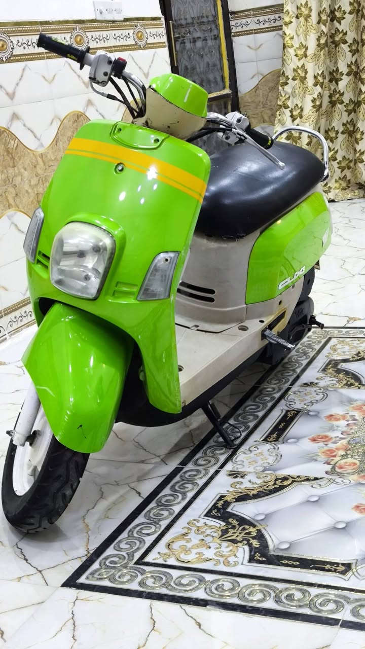 سلام عليكم شباب....... دراجه ماكس بوليس البيعع دراجه نضيفه خير من الله دراج مكينته مفتمفتوحه مره وحده دراجه نضيفه..... كفرات ختمم واحد لو ميزز مكان كوت حيي الجودين .................. السعر 400 وبيه مجالل الشراي بي خير ويدلل وهاذه رقميي ***********

