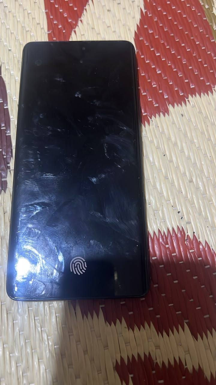 جهاز هونر x9c نضيييف شحن مالته يبقه يومين الصوره مالته گدامكم تخبل.  الشراي خاص انطي رقم سعر 300 وبيه مجال للشراي


**إذا كنت صاحب هذا الإعلان وتريد حذفه لأي سبب، رجاءا أرسل رسالة إلى الدعم الفني**