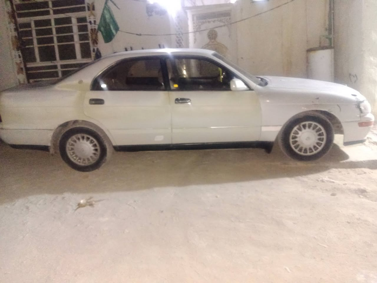 السلام عليكم بطه متصل للبيع سياره خير ومكينه خير من الله سياره جاهزه عوزه صبغ للجماليه السياره رقم نجف نجليزي السعر 32وبيها مجال***********وبخدمت الشرايه
