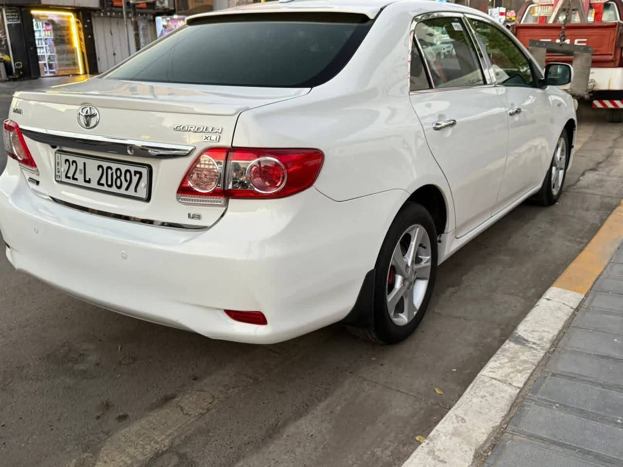 تويوتا كورلا 2013 خليجي    وارد السعودي
فول عدا الفتحه 
ماشيا 107 
محرك جبير مرغوب 1800
مري شفط تحكم ستيرن 
كروز سرعه 
عليها دامه 
كفاله عامه عدا بارد قليل في الصوره مشر عليها 
المكان السياره بغداد 
رقم اربيل شرط تحويل

رقم صاحب سيارة
***********
