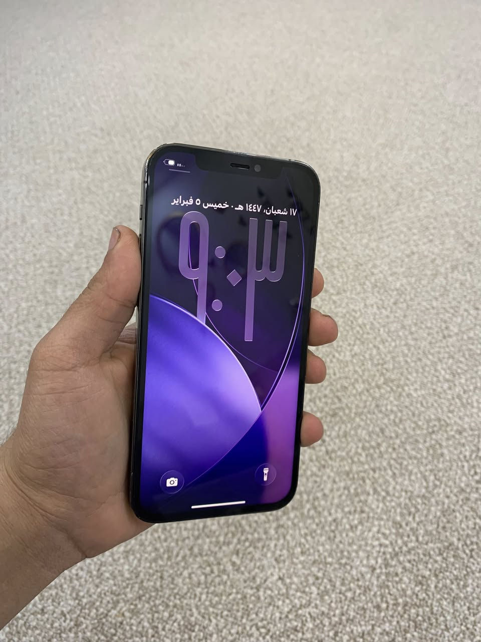 السلام عليكم 12 برو ذاكره 128 باتري 84 لجهاز مبدل شاشه فقط شرط نوعيه رقم واحد  طبق الاصلي كامرات شرط رقم واحد الجهاز حلو ونضيف وشرط لفحص اي خلل مابي سعر 215 رقم *********** اسيا ***********
