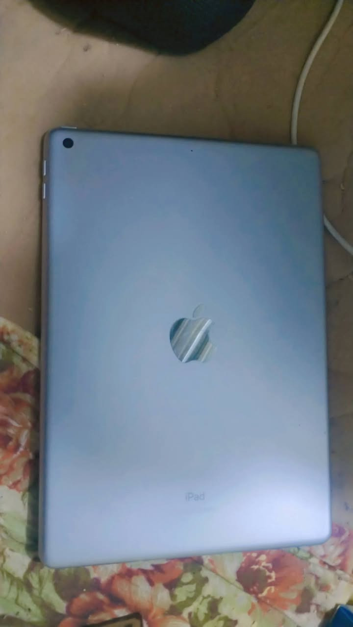 سلام عليكم
ايباد للبيع وحساب ببجي مستوه 75 لفل المجموع 61 انفور ثلجي ماكس حساب حلو مرتب سعر خاص 
ادمن اوافق


**إذا كنت صاحب هذا الإعلان وتريد حذفه لأي سبب، رجاءا أرسل رسالة إلى الدعم الفني**