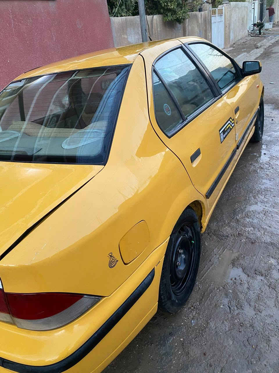 السلام عليكم سياره سمند موديل 11 سياره بسمي مصفره هيئه وغرامات مابيه ضربه سياره جاهز بس المكينه بيها خيط تبخير السعر 35 بيها مجال العنوان بغداد حي العامل
الرقم ***********
