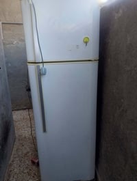 حلة كريطعة • ثلاجة تبريد وتجميد • مجمدة ناقصة غاز