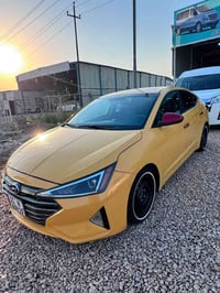 لبيع انترا 2019 فول مواصفات موضح ب الصور  أمريكيه بيها بنيد فقط بدون د...