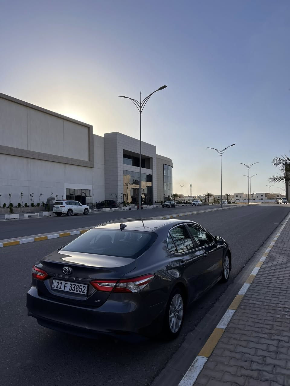 2019 𝐓𝐎𝐘𝐎𝐓𝐀 𝐂𝐀𝐌𝐑𝐘
للبيع فقط 
‎🛑رجائآ اقرا المنشور وشوف الصور
تويوتا كامري (LE) موديل :2019
عداد المسافة : 140 mil
‎حجم المحرك : 2.54
4 سرندل
رقم سليمانيه بسمي
ضرر جاملغ وبونيد وربع الباب بدون دواخل شرط
 
‎وصور الحادث بل صور  
‎  بدون دواخل شرط حتى راديتر وبراكيت انطي بي شرط بدون ارباق    ‏
‎المواصفات :LE
مـواصـفـات 
‎شاشة  كبير
‎كاميرا خلفية 
‎ويل 17 
‎حساسات خلفيه
‎هاند بريك بصمة
‎اوتو هولد (𝐀𝐔𝐓𝐎 𝐇𝐎𝐋𝐃)
‎اوتو ستارت (𝐀𝐔𝐓𝐎 𝐒𝐓𝐀𝐑𝐓)
‎اوتو ستوب (𝐀𝐔𝐓𝐎 𝐒𝐓𝐎𝐏)
‎رادار امامي (تحديد مسار)
‎‏‎رادار جانبي (نقاط عمياء)
‎‏‎حساسات خلفي 
‎مانع انزلاق+𝐀𝐁𝐒
‎3انظمة  (𝐄𝐂𝐎) (𝐍𝐎𝐑𝐌𝐀𝐋)(𝐒𝐏𝐎𝐑𝐓)
‎نظام EV MODE
‎تحكيم استيرن+ شفتات استيرن
‎كشنات جلد ، كشنات كهربائي
‎كشنات الامامي هيتر 
‎لايتات (𝐋𝐄𝐃) عدسة زينون بيلادي
‎اناره داخليه led 
‎ترحيب بلادي بالدواسات 
‎شاحن وايرلس
‎مثبت سرعه تفاعلي قيادة اليه 
‎تحديد مسار  

الاستفسار اكثر ‭

‭+964 778 091 2122‬

‭***********‬
159 وبيها مجال

مكاني تكريت
