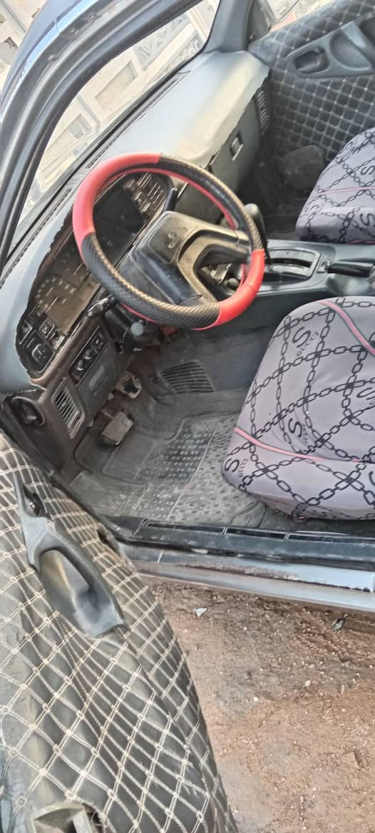 سلام عليكم خوان دايو برنس وتماتيك بلادي مكينه وكير وتخم تاير خير من الله حداديه حلوه كهربيات حلوه مصبوغه عام الجماليه رقم بابل سنويه ما صقطه السعر 25 وبيه مجال الطيبين مكاني نجف مجمع بيتي السكني واني بل خدمه ما متواجد عل نت الشراي يتصل ويدلل ***********
