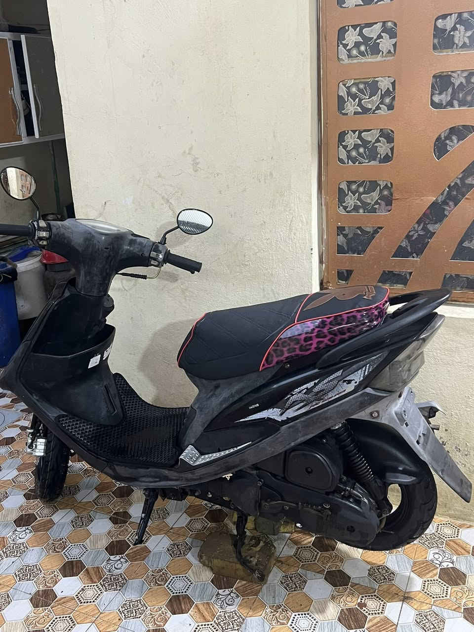 سلام عليكم للبيع ماكس عدلة كفالة عامة ختم واحد كهربائيات كلها شغالة مابيها كل نقص جيب مصلح وتعال افحص مكاني ديوانية جمهوري شارع سالم رقم ***********
