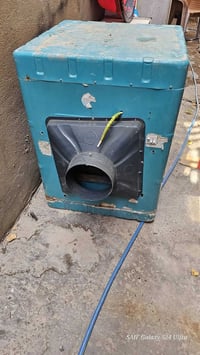 مبردة حجم المتوسط للبيع 60 الف شغاله ثلج بغداد حي العامل 07807110979