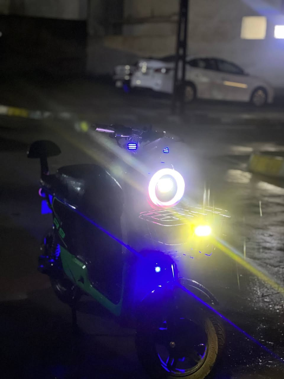 R9 للبيع بطاريات مستخدم شهر واحد بايسكل فول مواصفات شخط يم كشن شويه وشويه جاملغ بطاريات نشطه مكاني كركوك قرب جامع سداد برزنجي للتواصل خاص


**إذا كنت صاحب هذا الإعلان وتريد حذفه لأي سبب، رجاءا أرسل رسالة إلى الدعم الفني**