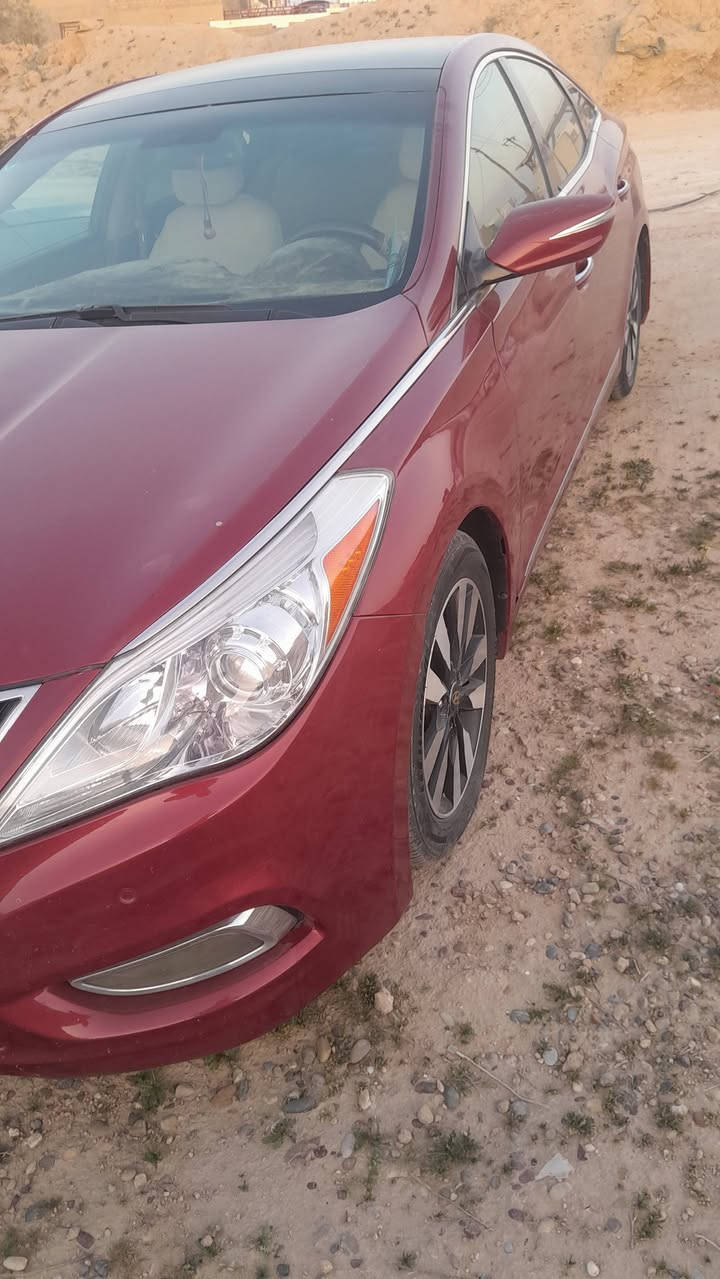 سلام عليكم ازيرا موديل 13 وارد امريكي حادثه جاملغ وبنيد بدون دواخل فول فول مواصفات بانوراما  ٦سلندر بغداد الدورة 
***********
اي استفسار راسلني خاص 
سعره ٩٨
