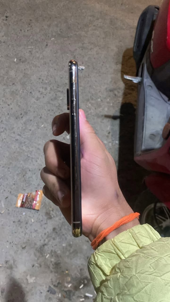 سلام عليكم
ايفون اكس ماكس للبيع مبدل شاشة وبطارية والكامرة الخلفيه واگفة ماعندي فلوس اصلحها ذاكرتة ٢٥٦ سعرة ١٨٠ وبي مجال مكاني بغداد كاظمية - جكوك - شعلة ***********
