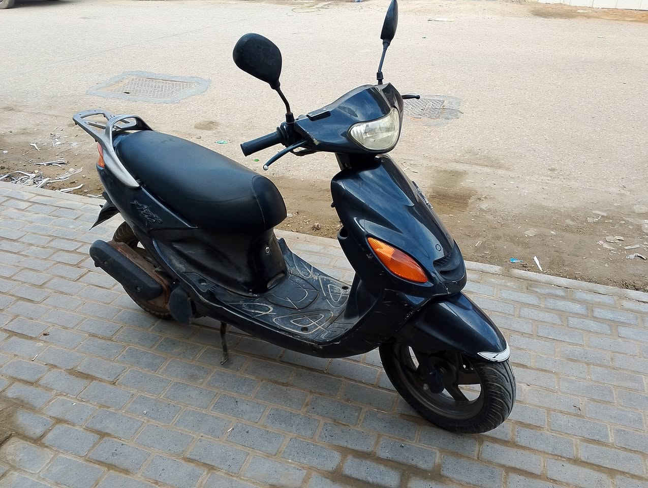 دراجه دولفين للبيع السعر مليون و100وبيهه مجال الشراي يتصل عل الرقم  ،***********.   شغاله سلف هندر مكينه ناعمه شرط   فول مواصفات   احله من الصورة للعلم. احطلها بانزين  محسن ماحطلها عادي
