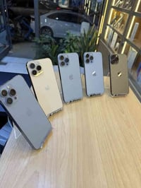 ً متوفر عرض خاص بسعر قوي 1_13 برو ماكس 256 بطارية 85 شرق اوسط  2_13 بر...