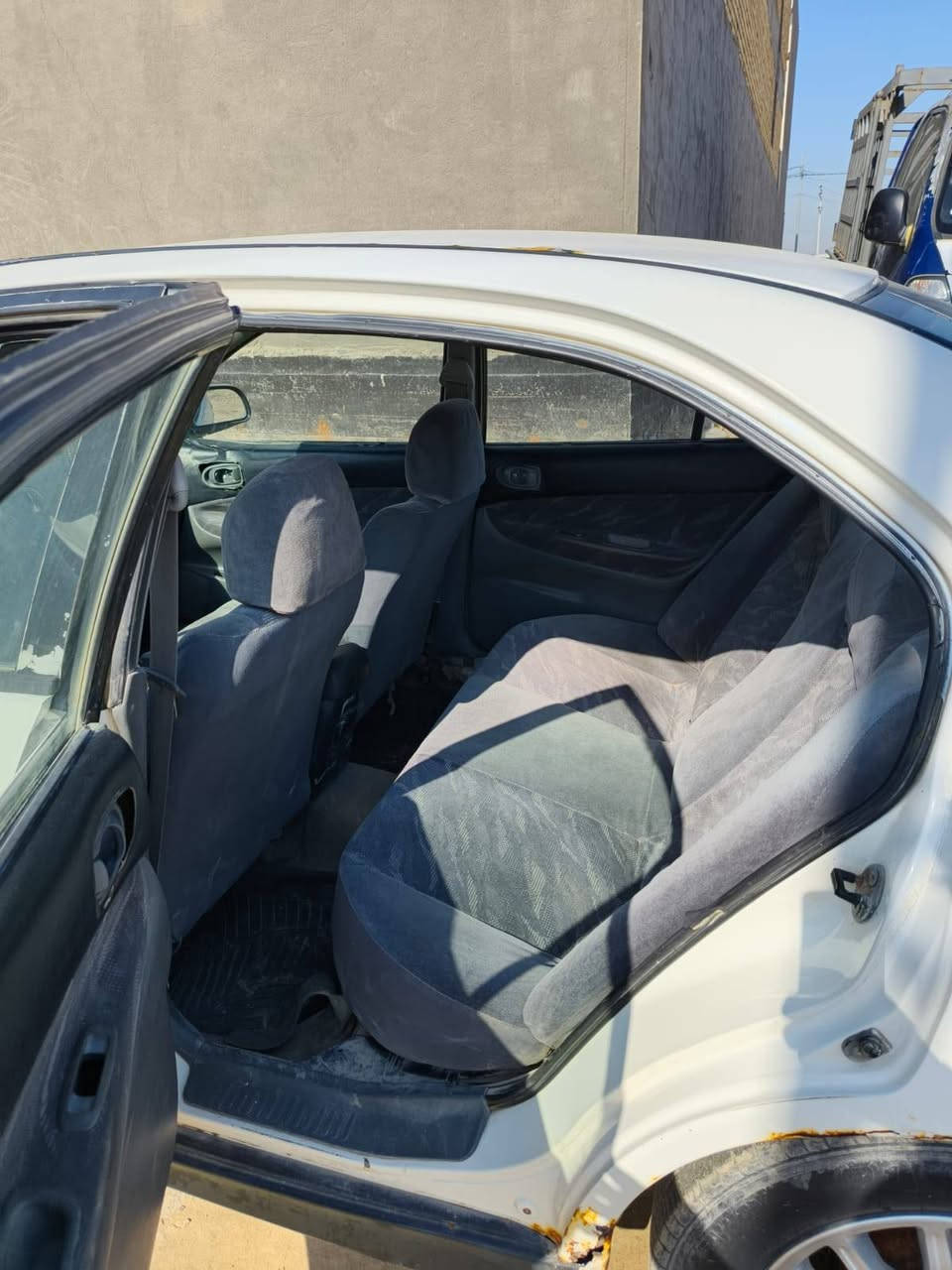 السلام عليكم سياره ميستبوشي گلنت
موديل ٢٠٠٠ سياره جاهزه كير ومحرك كامري
مكان السياره السماوه
***********
سعرها ٣٥
