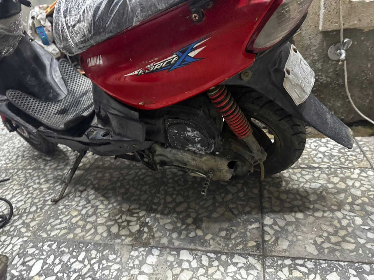 اسلام عليكم ماكس قجمه بدله بستم بس مكيمه الله شاهد نضيف صالنهFM باتري جديد  وتاير خلفي جديد دبلات رياضي بس عواج بل دبل شويه *********** الي بس يعامل لا يتصال  وشرط ع الفحص مكاني فلوجه حي نزال
