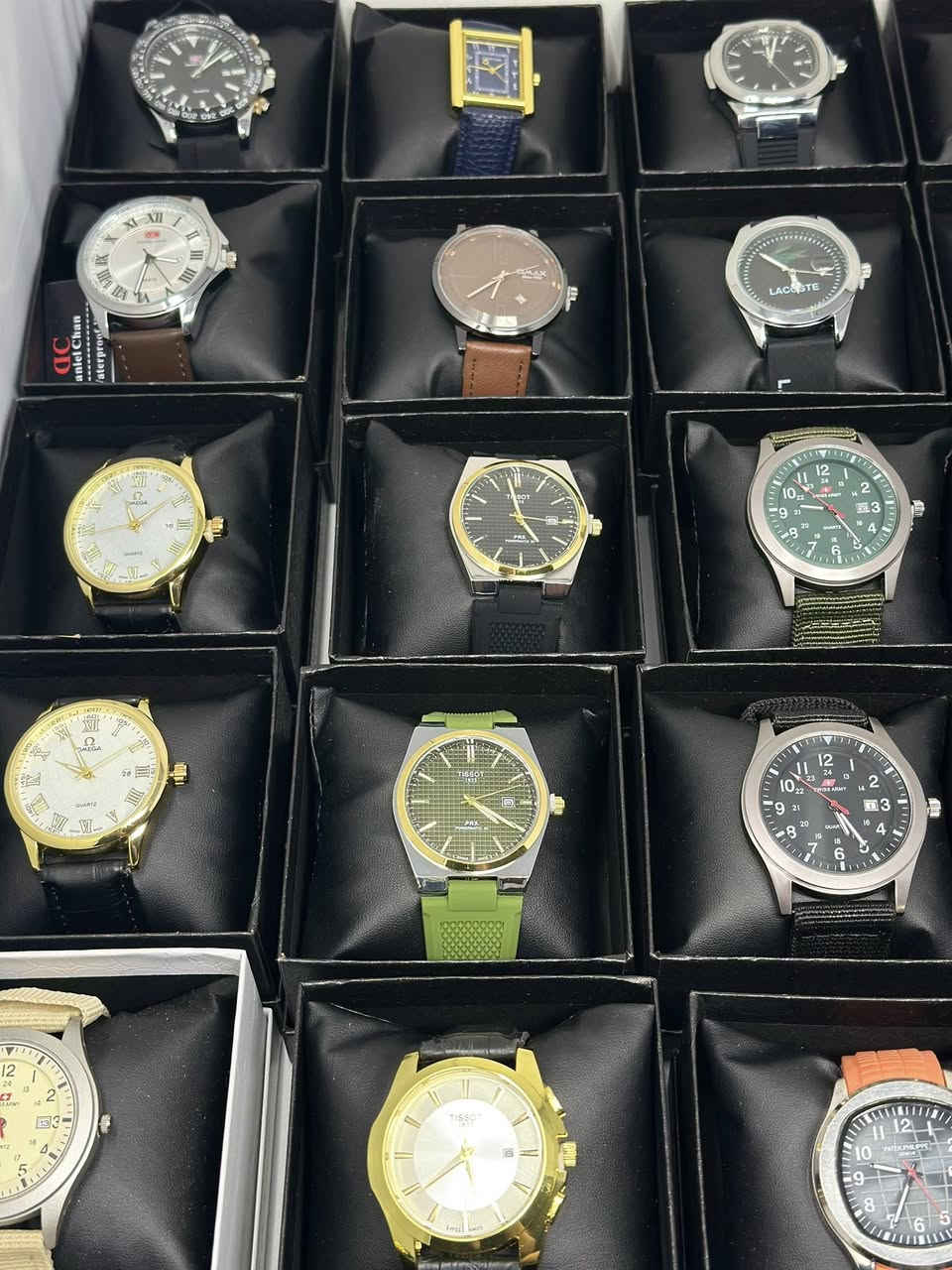 ساعات سويسري وياباني بالة جديد ( تيسوت- باتك فليب - رولكس - اوميگا - كاسيو- اورينت- كارتير ) وغيرها 

تصفية 
القطعة 15 
قطعتين 25
للتفاصيل خاص اكو رياضي + الكتروني


**إذا كنت صاحب هذا الإعلان وتريد حذفه لأي سبب، رجاءا أرسل رسالة إلى الدعم الفني**