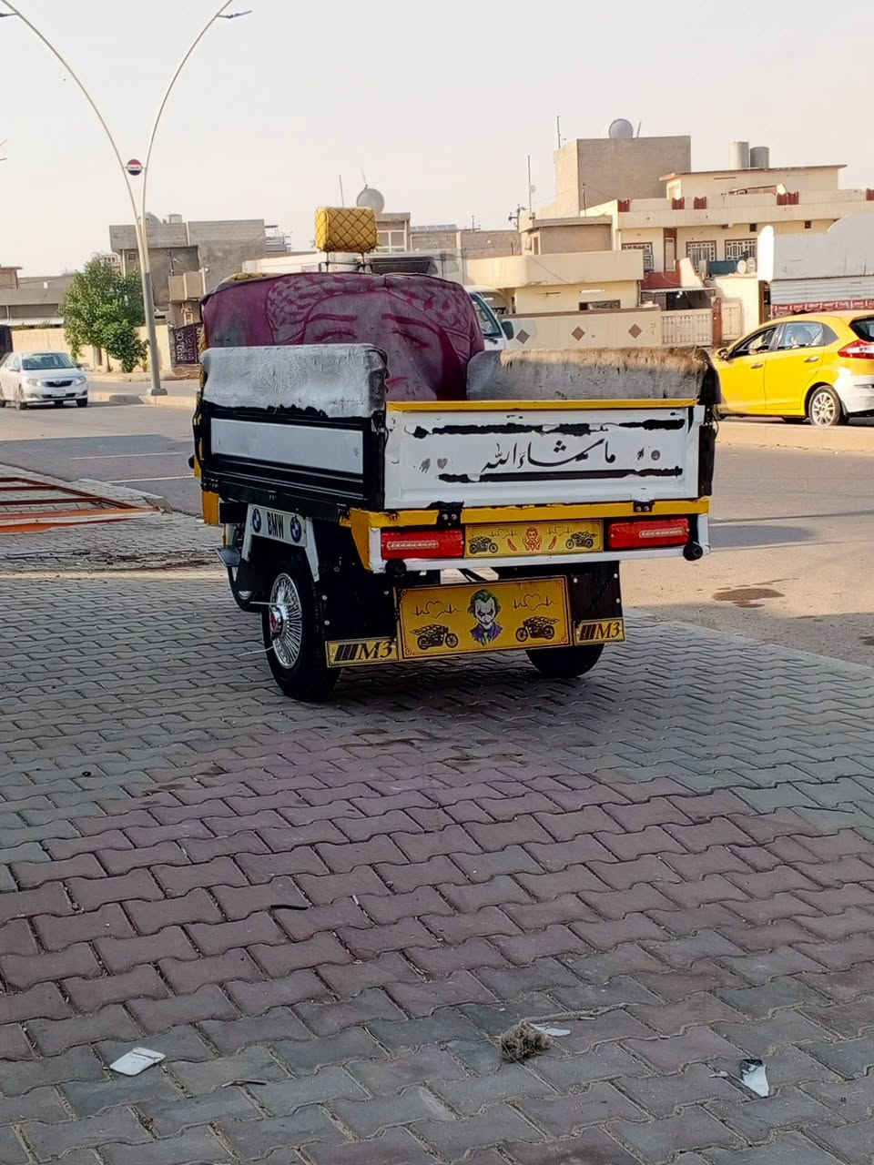 السلام وعليكم عندي ستوته البيع موديل 20محرك كهربايات تايرات كلهه بل شرط محرك ركبه بل شرط قلاب شرط من كلشي السعر مليون 225بي مجال قليل مكاني كركوك حي الحجاج الشراي يخابر ***********

