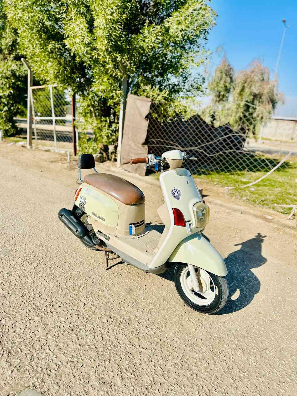 سلام عليكم ماكس بوليس للبيع
كله بلادي كفرات ختم واحد مكينه بلادي برغي مامفتوح دراجه كامله ماناقصه ايي شي (السعر 1000) وبيه مجال قليل 

مكاني الحله قضاء القاسم
باقي التفاصيل خاص او تتصل على الرقم(***********)
