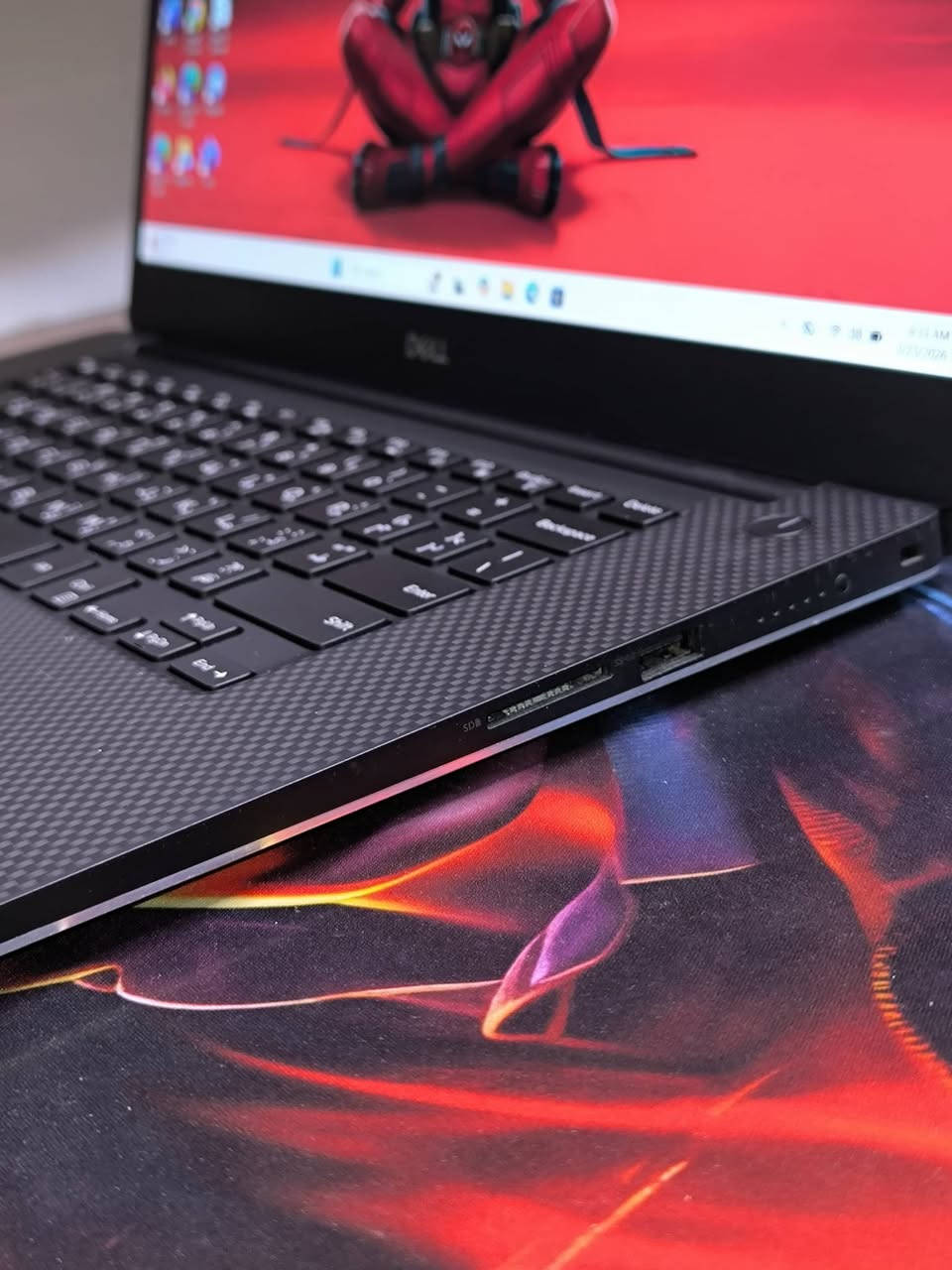 Dell Precision 5540
كوراي سفن جيل تاسع H
 Core i7 - 9 H
12 CPUs - 6 Cores

رام 16 كيكا ددر4 
هارد 512 كيكا سسد ام تو 

كرت شاشة خارجي نيفديا كوادرو T2000 حجم 4 كيكا
Nvidia Quadro T2000 - 4 Gb

كرت  شاشة داخلي  انتل  كرافكس 8 كيكا
Intel UHD GRAPHICS 630 - 8 GB
حجم 15.6 فول اجدي 

كيبورد  عربي انكليزي ضوئي ليزري 
سعر:  600 الف دينار


**إذا كنت صاحب هذا الإعلان وتريد حذفه لأي سبب، رجاءا أرسل رسالة إلى الدعم الفني**