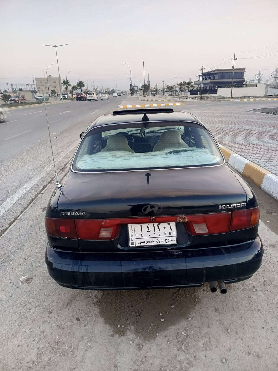 سوناتا موديل 95 صبغ جماليه بلاديه بدون ضربه كير ومحرك شرط محرك مفتوح. مو مسكر كير اوتو  صدر حلو داخلها نضيف. سنويه جديده ل 27 تحويل مباشر السعر (38) / مكاني تكريت الديوم  *********** / ***********.
