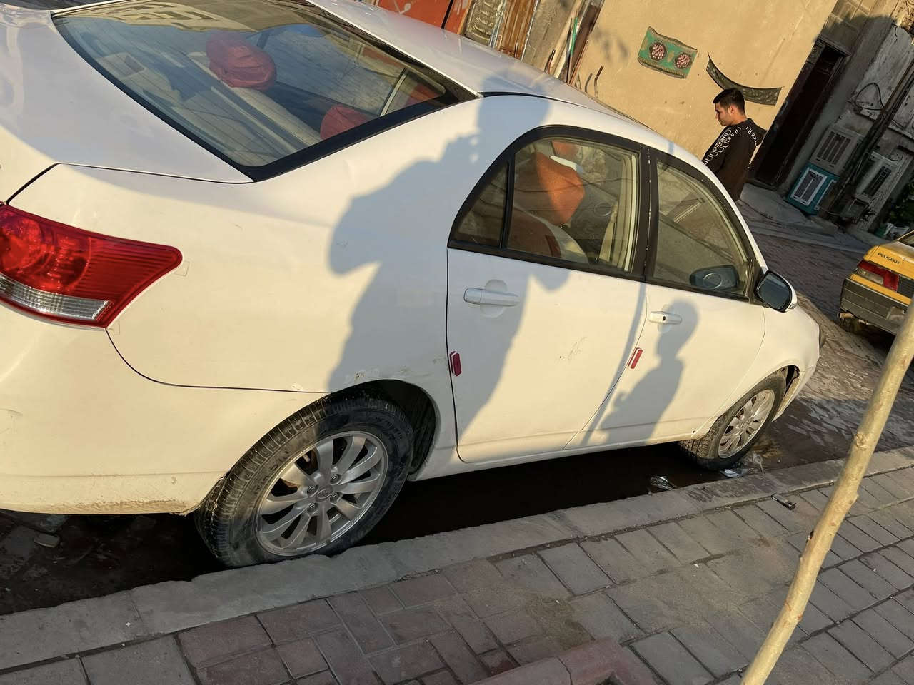 سلام عليكم بي وايدي موديل2015 G3نضيفه بيها تلكيط خياسات سونار مرافق بلمنشور رايدها 65وبيها مجال قليل رقم الهاتف*********** متواجد واتساب
