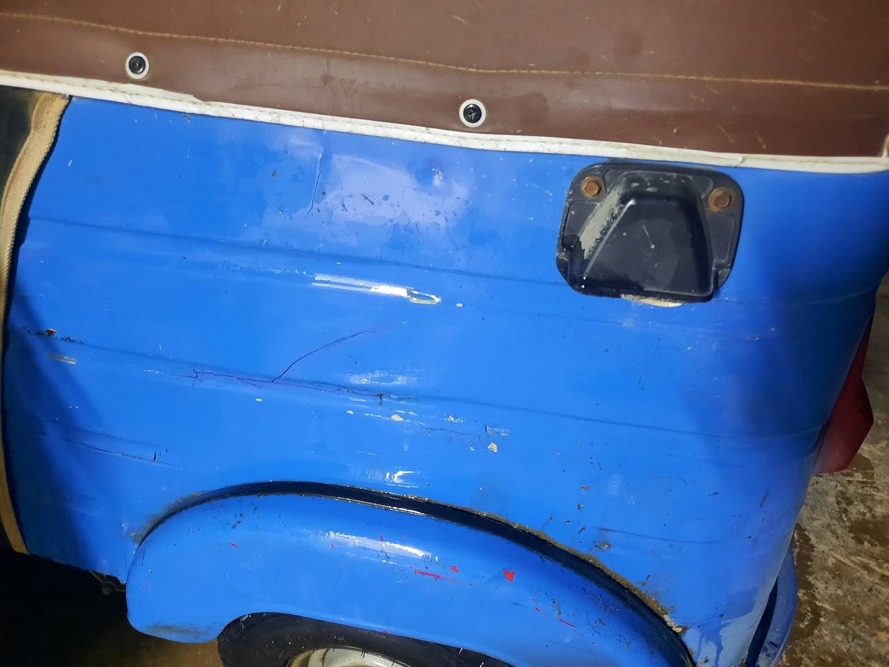 سلام عليكم تكتك للبيع بيها صفحه معمره وفاطر المعجون كهربائيت كلها شغاله دبلات جديد ملف جديد سلف جديد كلاجات جديده كله شركه تجفيت صار شهر من جفتت شركه سعر 6 و600 وبيها مجال مكاني بغداد ***********
