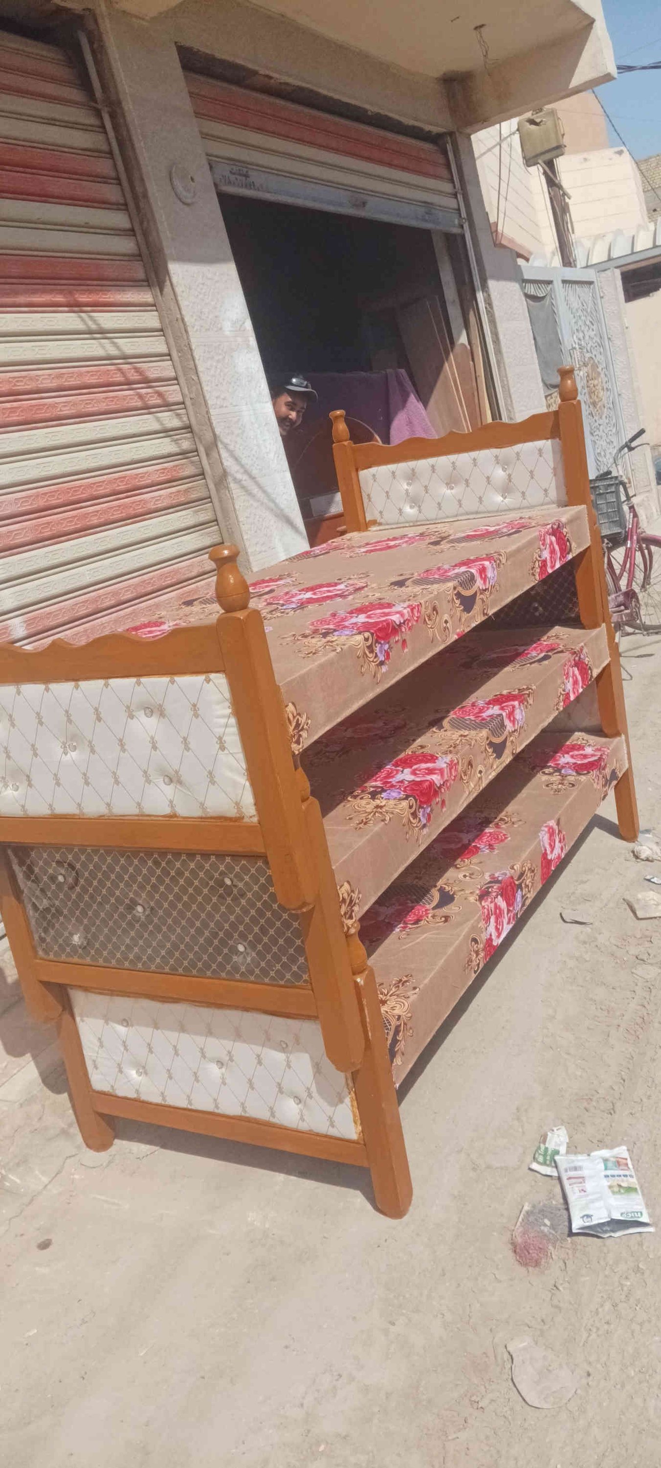 حلة ثورة قرب عبد نور مضمد للاستفسار ***********. رقم  بي واتساب
