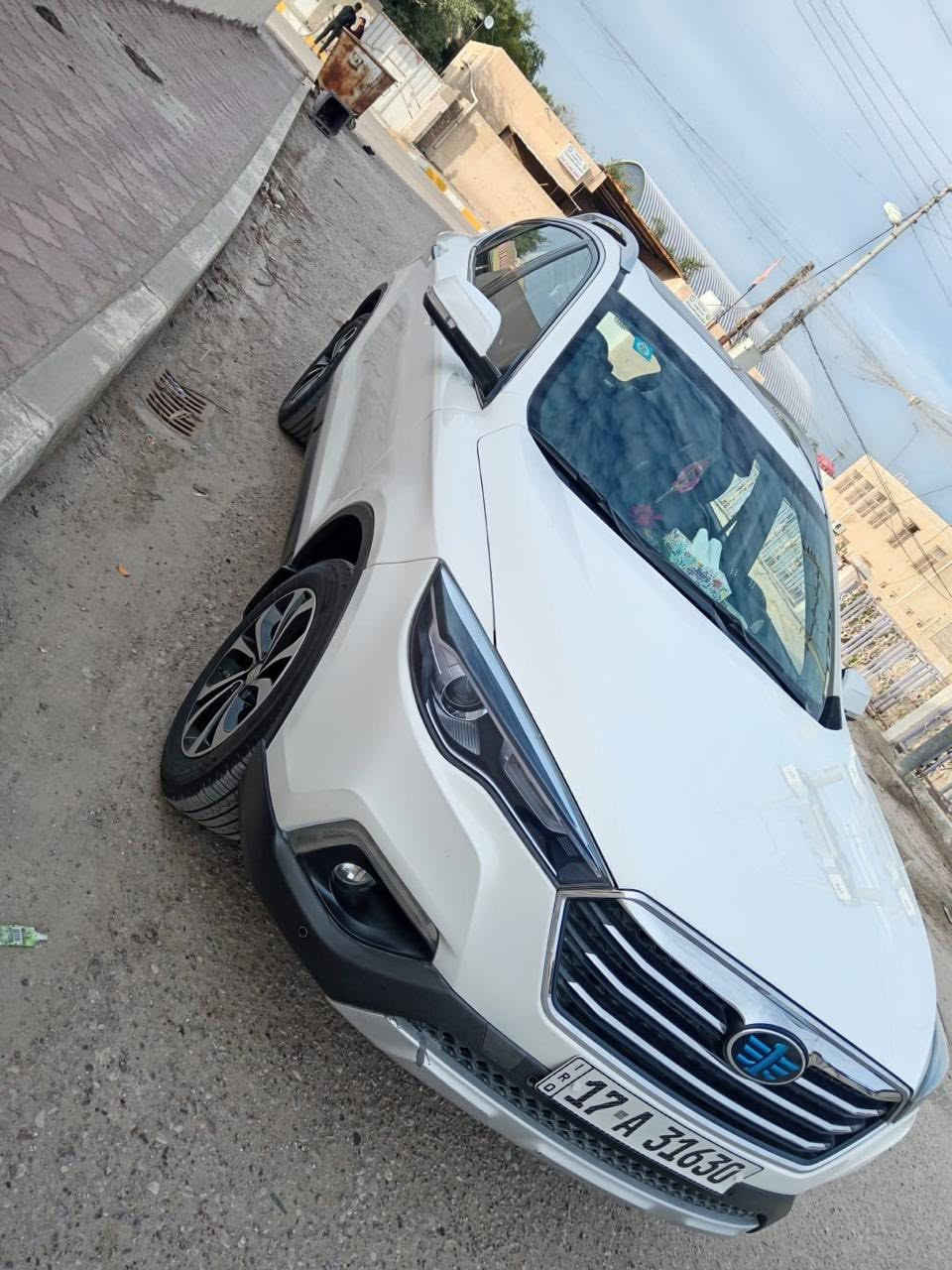 بيع مستعجل سياره فاو X80 موديل 2018
.سعة المحرك 1800تيربو 
.مواصفات سيارة
.شاشة كبيرة 
.كاميره خلفية 
.حساسات
.سقف بانوراما 
.تشغيل بصمة 👍🏻
.ويل كروم 👉
.اضويه LED
.كراسي جلد
.كراسي كهرباء 
.هاند بريك كهرباء 
.اشاير مري +اشارة ترحيب +مري شفط
.كيرسبورت رياضي 6نمر +دبل صالنصة 
حساسات خلفي وامامي + رادار +السيارة فول 1/1
سيارة حره بأسمي مشروع وطني تحويل ثاني يوم 
مكان السيارة بصرة قضاء المدينة 
السعر 115 وييه مجال  الشراي يتصل ويدلل 
رقم الهاتف ***********
متواجد واتساب واتصال ع خط
