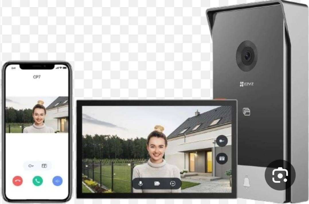 معرض احمد ثريات ❤️

إنتركم فيديو ذكي للمنزل EZVIZ HP7 بدقة 2K.
 يتضمن شاشة تعمل باللمس مقاس 7 بوصات،

 ويدعم خاصية RFID للدخول الذكي، بالإضافة إلى اكتشاف حركة الإنسان.

 متصل بالإنترنت ويمكن الوصول إليه عبر التطبيق لإدارة الباب أو البوابة عن بُعد.

 يستخدم نظام سلكين للتركيب، ويتميز بتصميم مقاوم للعوامل الجوية بمعيار IP65 للكاميرا الخارجية.
 
نحن نفتخر لسنا الوحيدون لاكننا الافضل 

العنوان خانقين شارع حسينية  

الهاتف ***********
