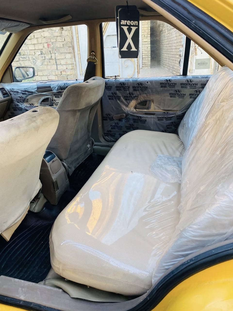 السلام عليكم
للبيع بيجو اكد 2015 دشبول عالي  السياره جاهزه كلها 

تخم تاير باتري صدر مكينه كير 

مكاني بغداد الامين الثانيه 

السعر 42 وبيها مجال 

رقم الهاتف : ***********  واتساب
