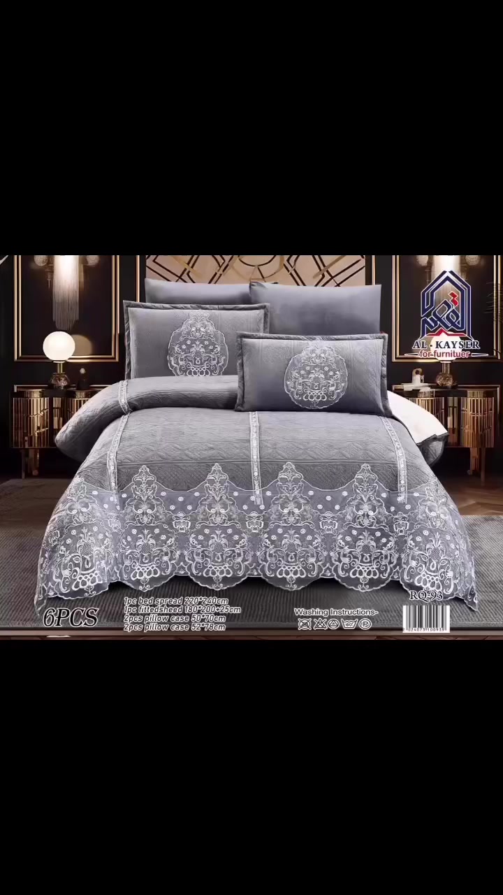 #فرشه ملكيه فخمه تتكون من 6 قطع قياسات راهيه
🔴فرشه 
🔴 وجه مخده عدد 4
🔴غطوه  ضهر فرو حجم كبير مطرزه
#السعر / 50 الف فقط
#العنوان / الديوانيه شارع حولي الجامعه قرب سكه القطار
#تتوفر_خدمة_توصيل 
#للطلب_والإستفسار /مراسلتنا على الواتساب ***********
