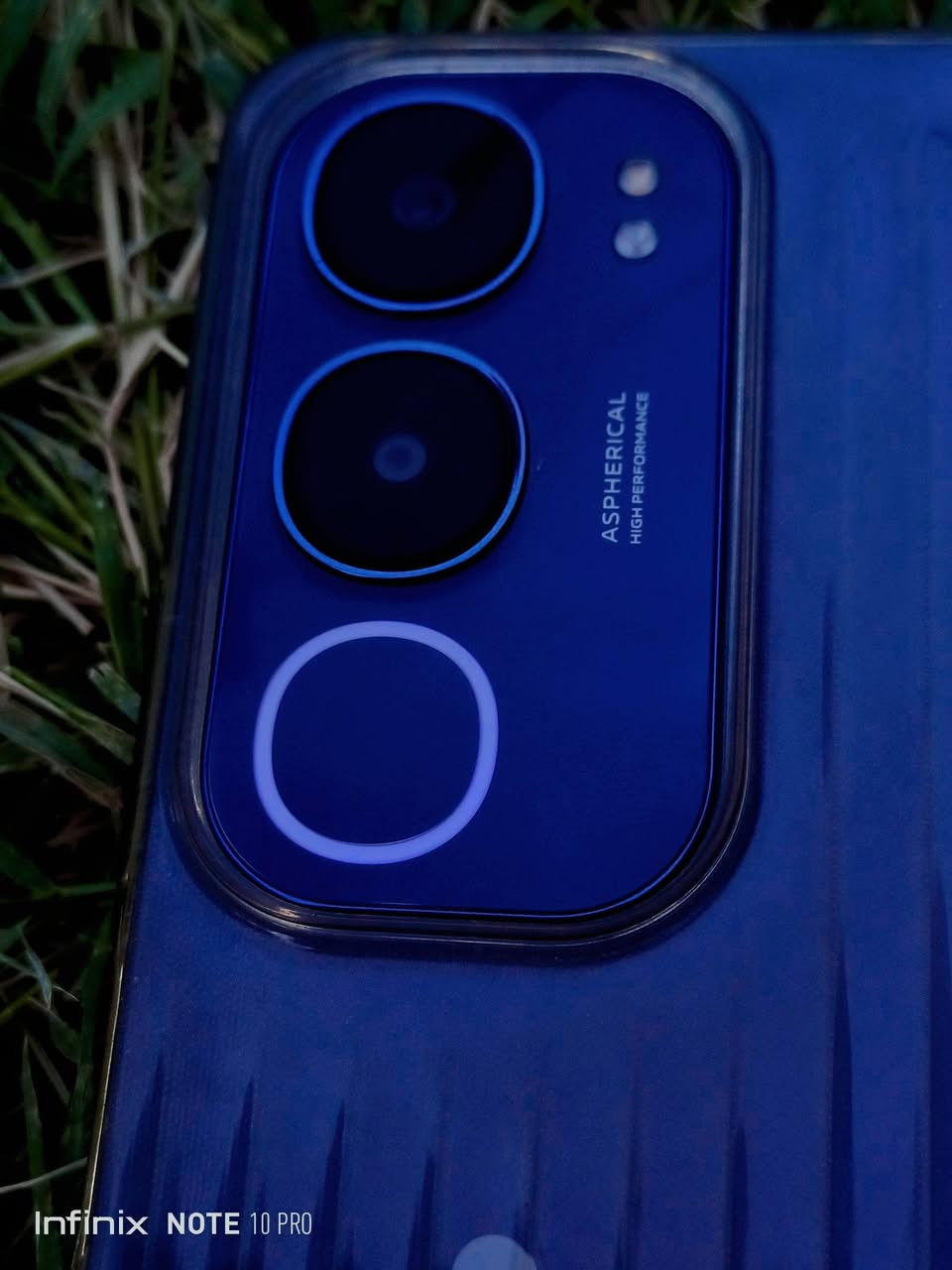 جهاز vivo Y19s Pro للبيع
​المواصفات:
​الذاكرة الداخلية: 256 جيجابايت
​الرام (الذاكرة العشوائية): 6+6 جيجابايت (إجمالي 12 جيجابايت)
​البطارية: 6000 مللي أمبير (تدوم لفترات طويلة جداً)
​المعالج: ثماني النوى (Octa-Core)
​النظام: OriginOS 6
​تفاصيل الجهاز:

​النظافة: 99% (أخت الجديد، مستخدم أسبوعين فقط)

​حالة الجهاز: ممتاز جداً وبدون أي عيوب أو مشاكل technical.

​💵 السعر: 230,000 دينار عراقي (قفل)
​📍 الموقع: [كربلاءالمقدسة/الامن الداخلي]
📞 للتواصل:***********
@إشارة
