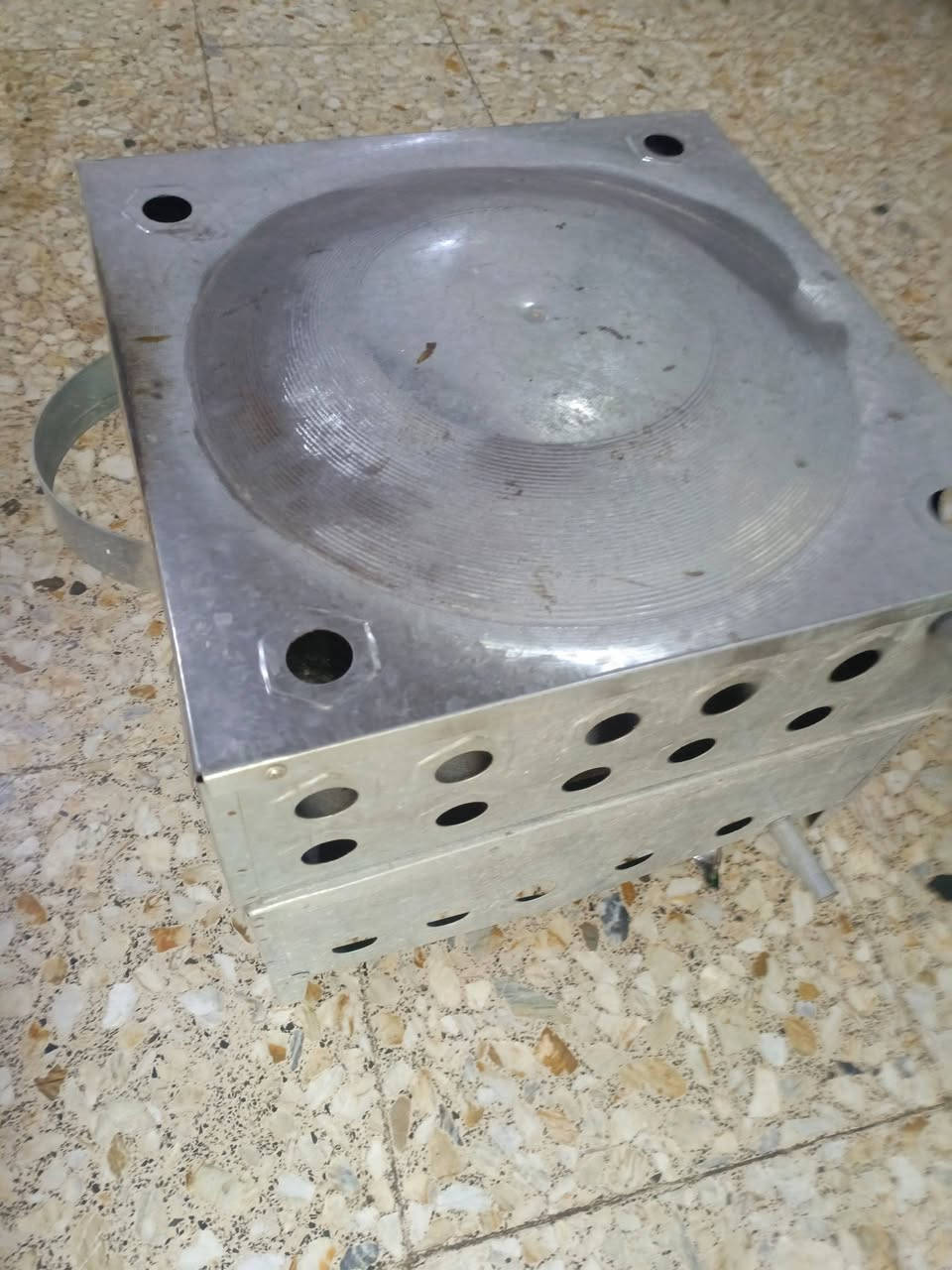 للبيع قيم واخذ خبزه يخبل


**إذا كنت صاحب هذا الإعلان وتريد حذفه لأي سبب، رجاءا أرسل رسالة إلى الدعم الفني**