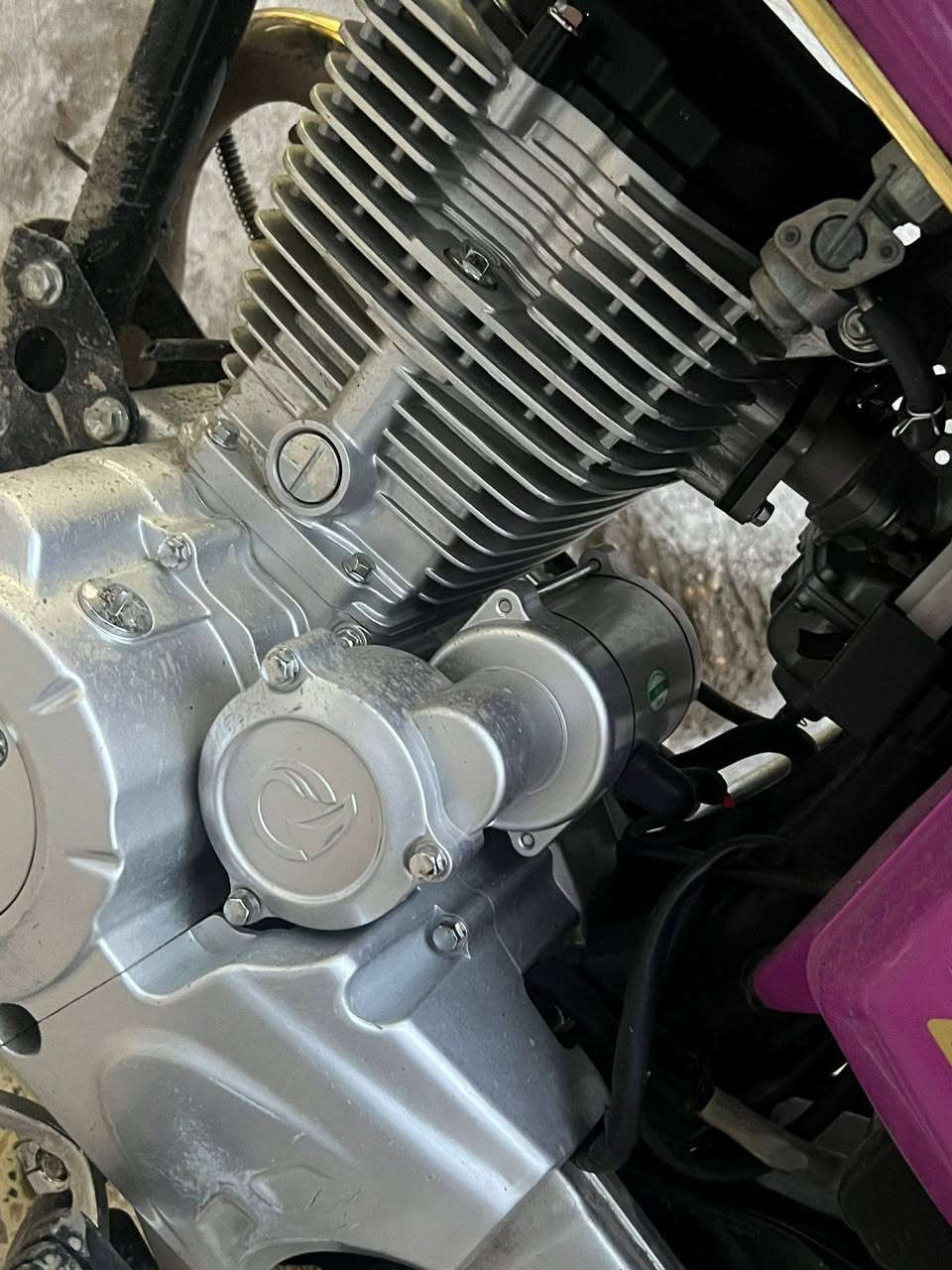 السلام عليكم دراجة ايراني 25
ماشية الف 

السعر 850بيها مجال شي قليل 
بغداد مدينة الصدر
متواجد فقد اتصال 

***********
