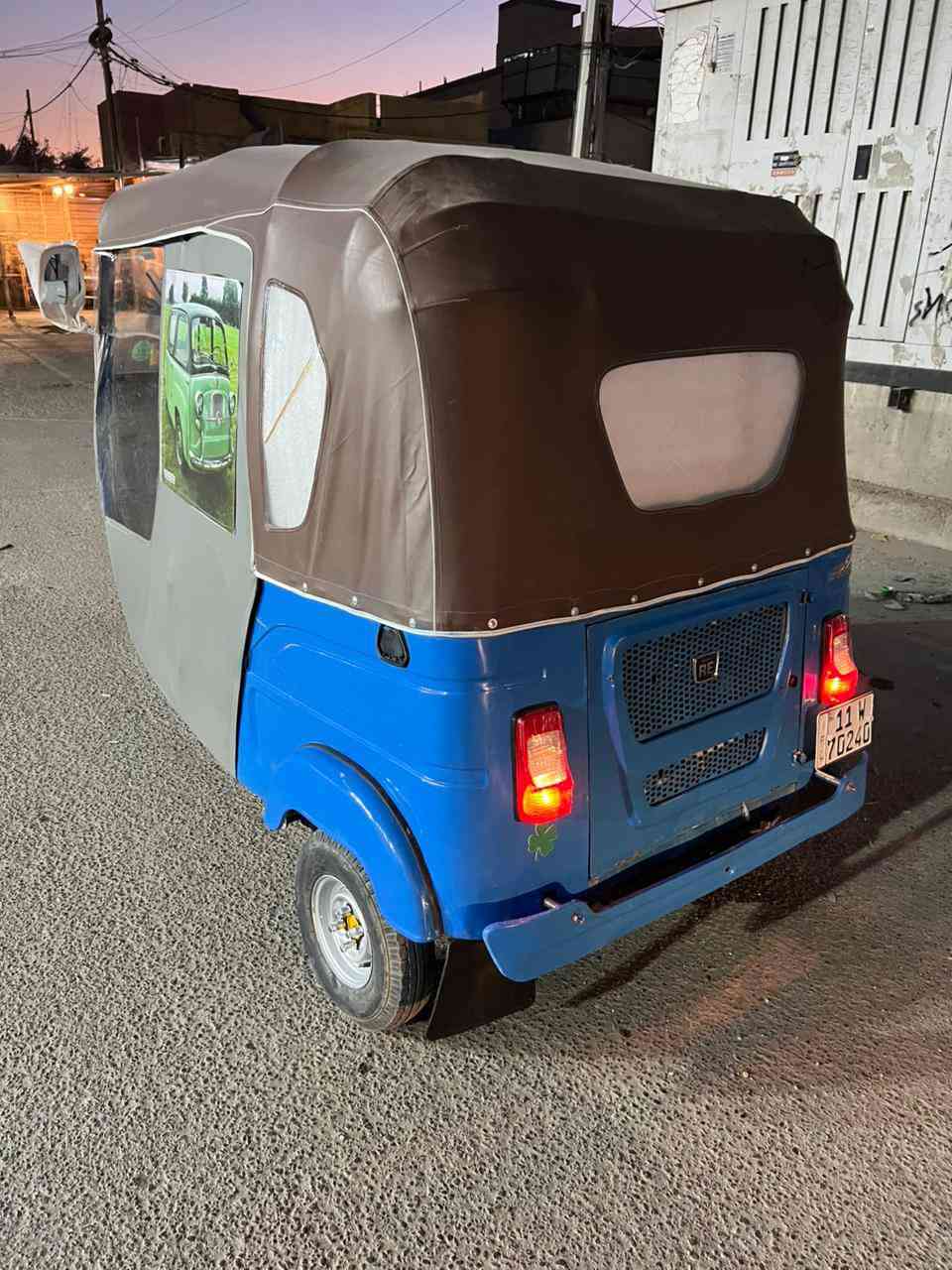 للبيع تكتك موديل ٢٠٢١شهر ١٢بسمي تحويل ثاني يوم تكتك بيه فقط لغد مصبوغ والباقي كفاله محرك خير من الله مكاني بغداد الكماليه سعر ٧٣٠٠وبيه مجال ////***********
