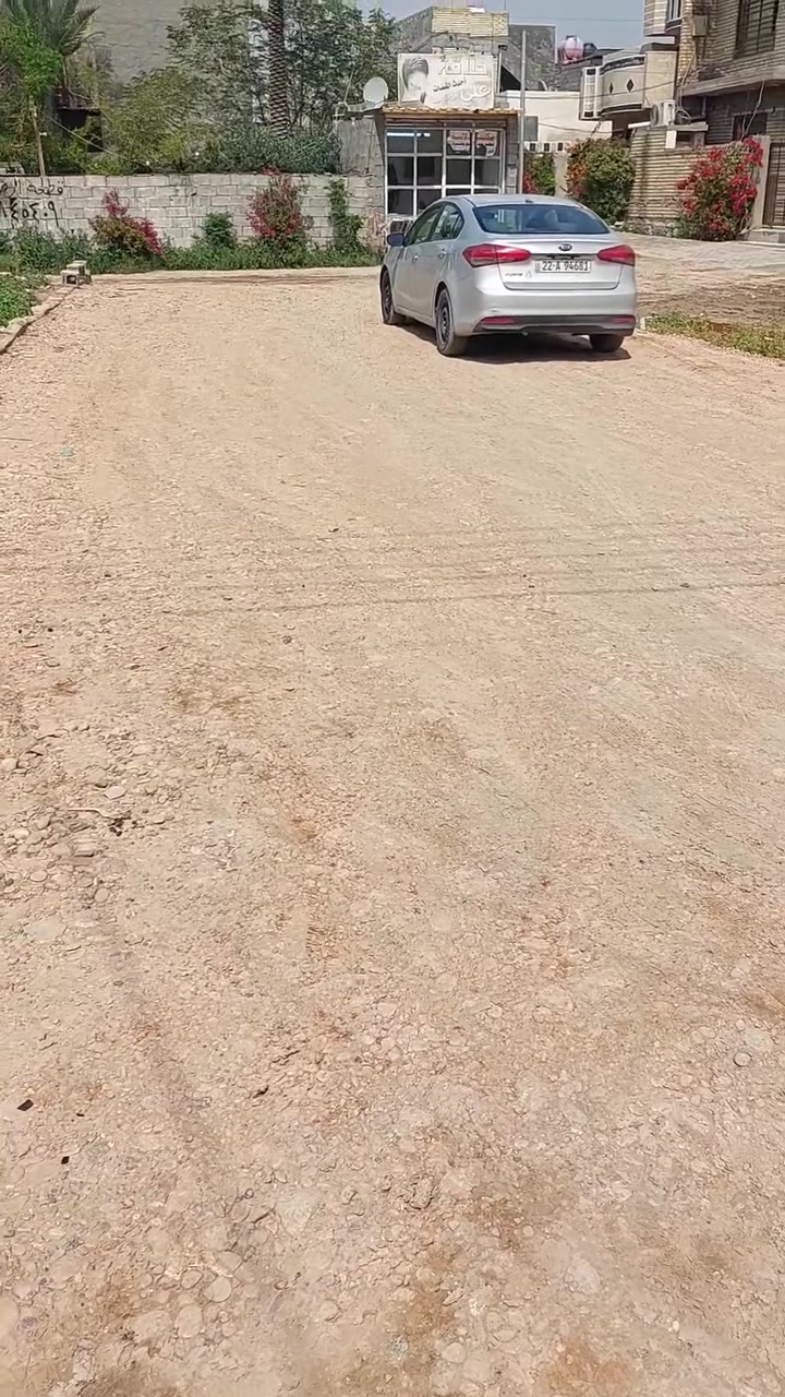 قطعه ارض للبيع طابو زراعي وكاله ام الصوره سند٢٥ كافه الخدمات موجوده المكان دور الصحه الثانيه نزلت بيت ابو النسر منطقه الجنابين كافه الخدمات موجوده للإستفسار التصال على الرقم*********** مشتري من صاحب السند الأصلي

