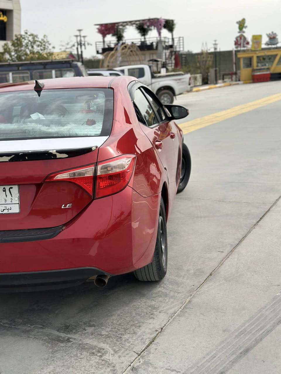 سلام عليكم كورله للبيع 2018 السيارة LEفول مواصفات ضررهة قطعتين منضومة بانزين خير من الله صدر جديد  تخم تاير السيارة مانقصهة كلشي مكان السيارة ديالى بعقوبة السعر *********** اتصل ودلل
