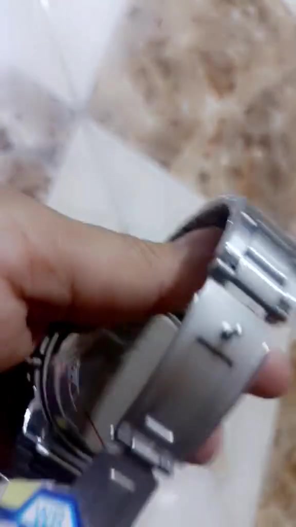 ساعة كاسيو خلي سعر وبالعافية


**إذا كنت صاحب هذا الإعلان وتريد حذفه لأي سبب، رجاءا أرسل رسالة إلى الدعم الفني**