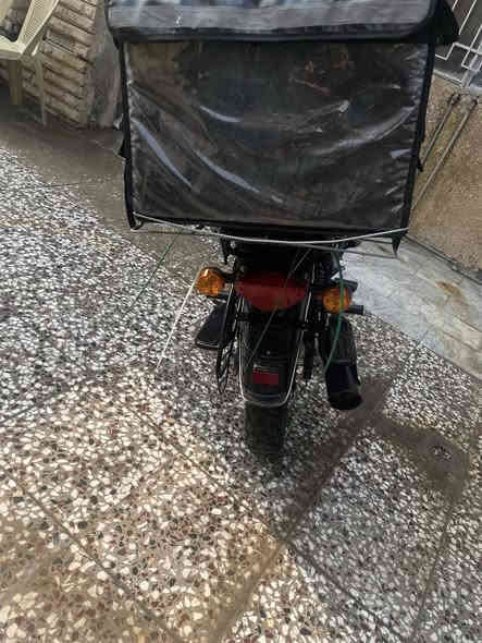 السلام عليكم بوكسر 2021 نازله بشهر 12 اوراق كامله مكينه ممفتوحه لا تبخير ولا تنقيص دراجه كلش نضيفه سعر 1650 وبيها مجال 
مكاني بغداد شهداء البياع 
***********
