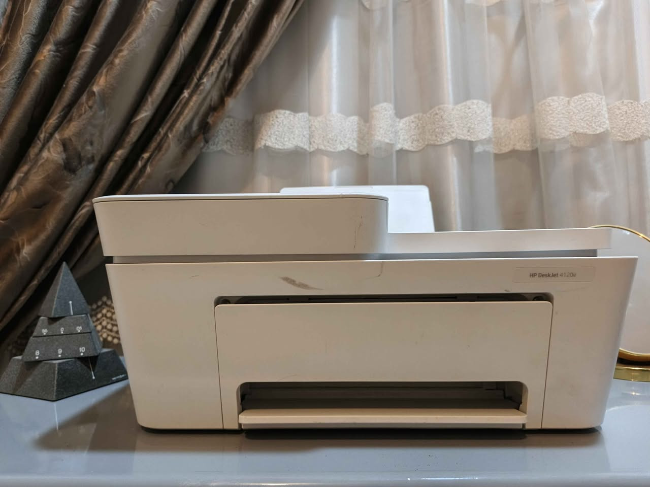 طابعة HP deskjet 4120e 
جديدة فقط الكاترجات خلصانه و رقمهن 305 
50 الف فقط أربيل, العراق


**إذا كنت صاحب هذا الإعلان وتريد حذفه لأي سبب، رجاءا أرسل رسالة إلى الدعم الفني**