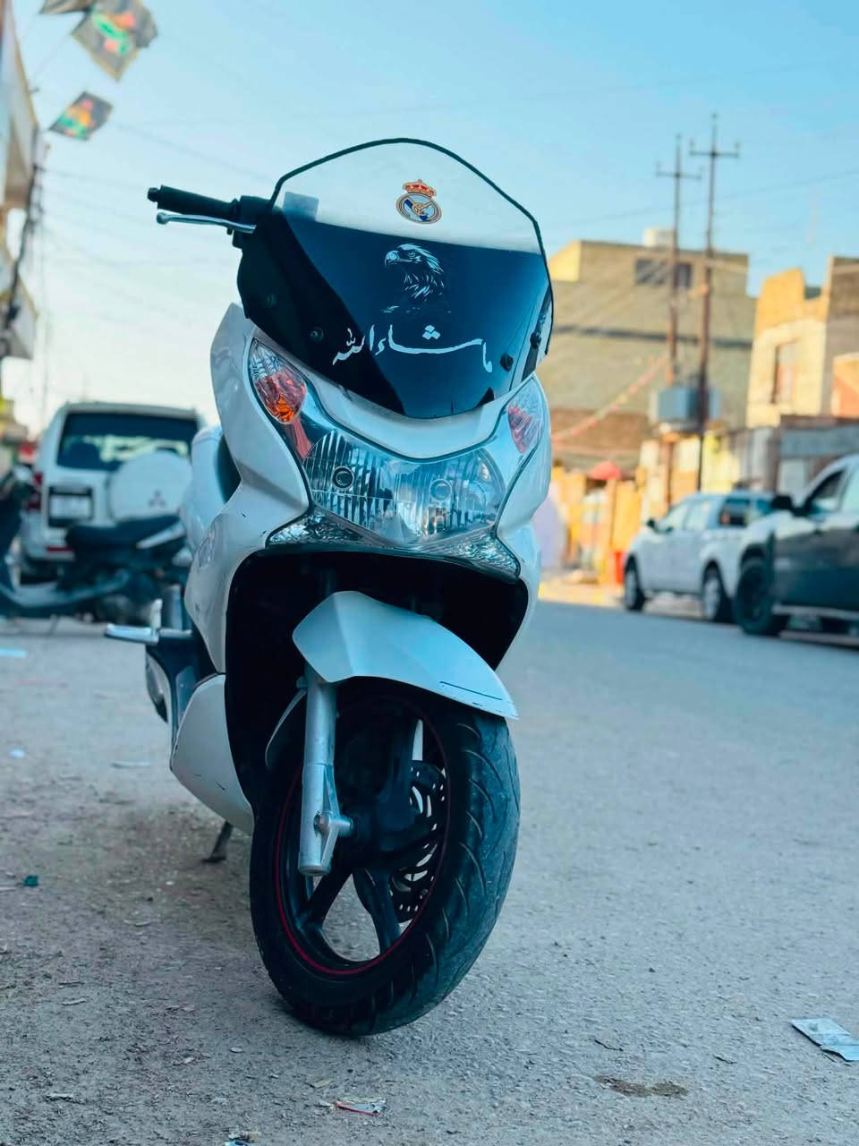 سلام عليكم بي سي اكس للبيع 
مكفوله كفاله عامه 
الاستفسار ع هاذ الرقم 

***********
السعر ١٦٠٠وبيها مجال
