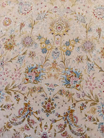 ستائر الفيروز تقدم  لكم أروع الزولي الكاشان الراني
ماركات /1500 شانه/قياسات حسب الطلب  
للأستفسار هذا الهاتف ***********
