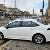 كورلا هايبرد 2025 ماشية 23 الف سيارة نظيفة ضربة خفيفة بل جاملغ الخلفي ...