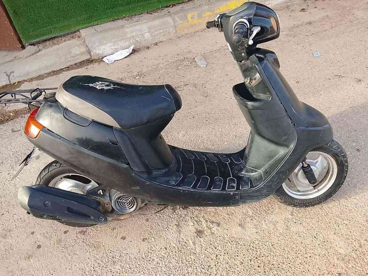 سلام عليكم دراجه بتره لبيع كلشي شغال بيه هندر كهربائيات عوزه بس باتري دراجه خير من لله شلعته حلوه كفراته نضيفه مكاني ناصريه مركز سعر 200 ***********
