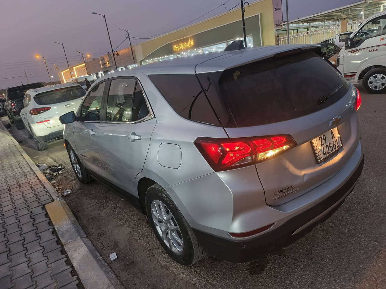 كوينكس وارد أمريكي ٢٠٢٢ ماشية ٤٧ ألف  فووول عدا فتحة السقف  تخم تاير صدر ممتاز تبريد ممتاز جاهزة ١٠٠٪ صور الحادث موجودة  رقم واسط تحويل مباشر السعر ١٦٥ موجودة بالكوت للاستفسار ***********
